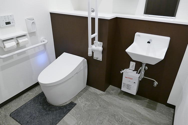 バリアフリートイレ